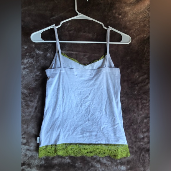 Wire tank top with green lace - Picture 3 of 3